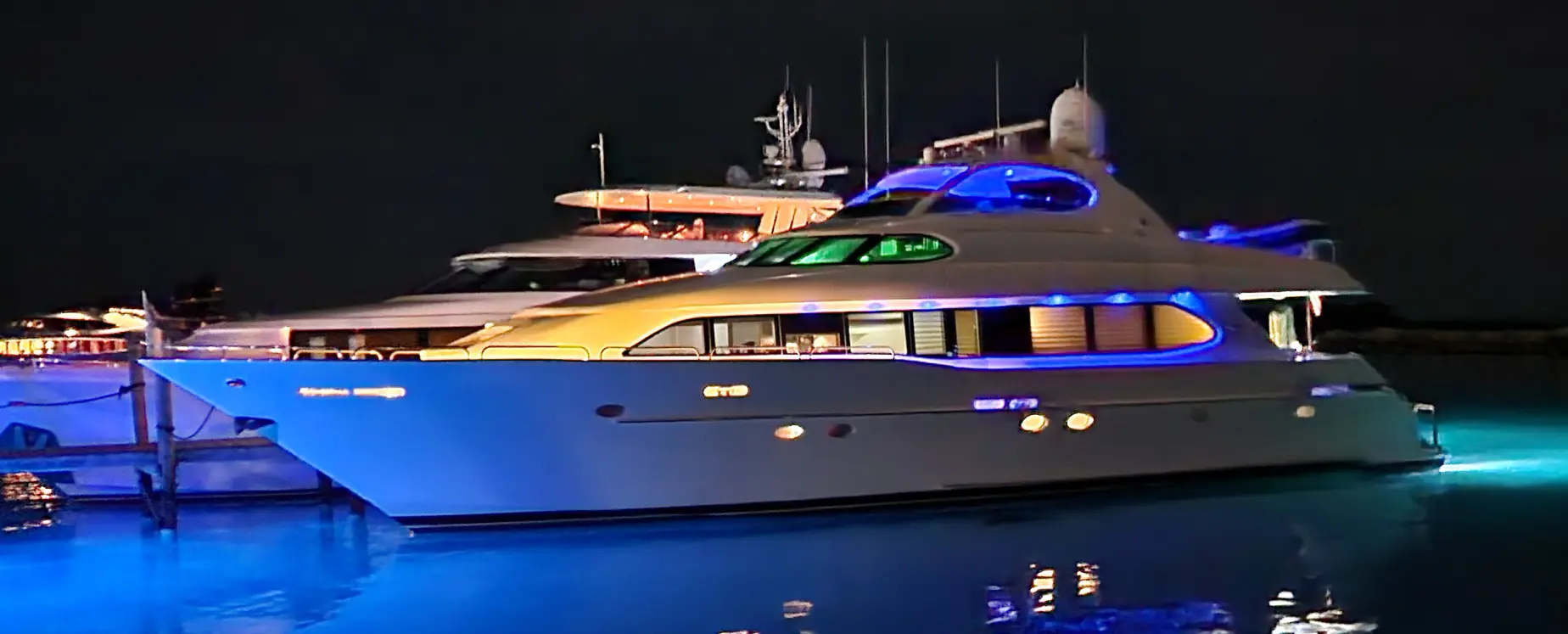 Yacht 2